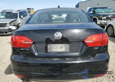 2013 Volkswagen Jetta Tdi z USA, uszkodzony, nr VIN 3VWLL7AJ9DM434549